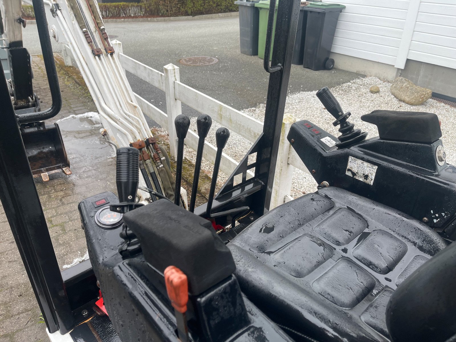 Bobcat 320 – Image 3