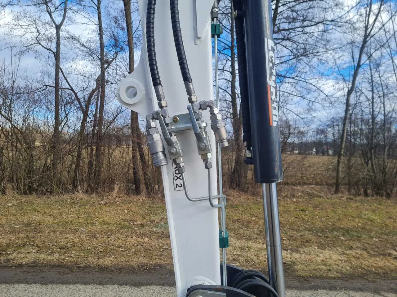 BOBCAT E34 – Image 7