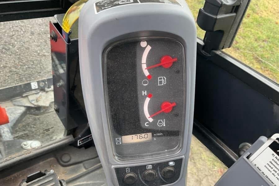 Kubota KX019-4 – Image 19