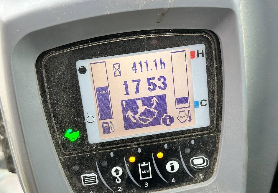 Kubota U36-4 – Image 15